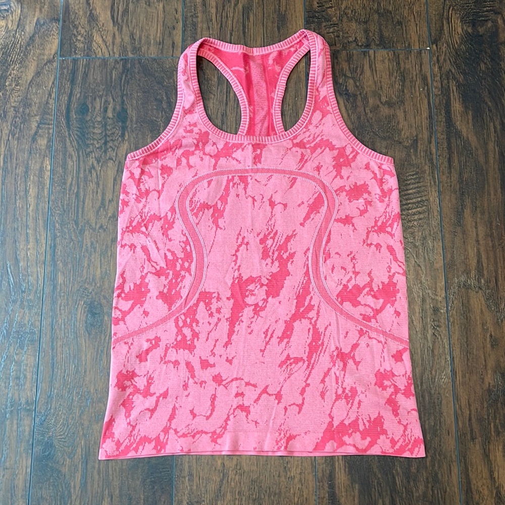 Lululemon Tank